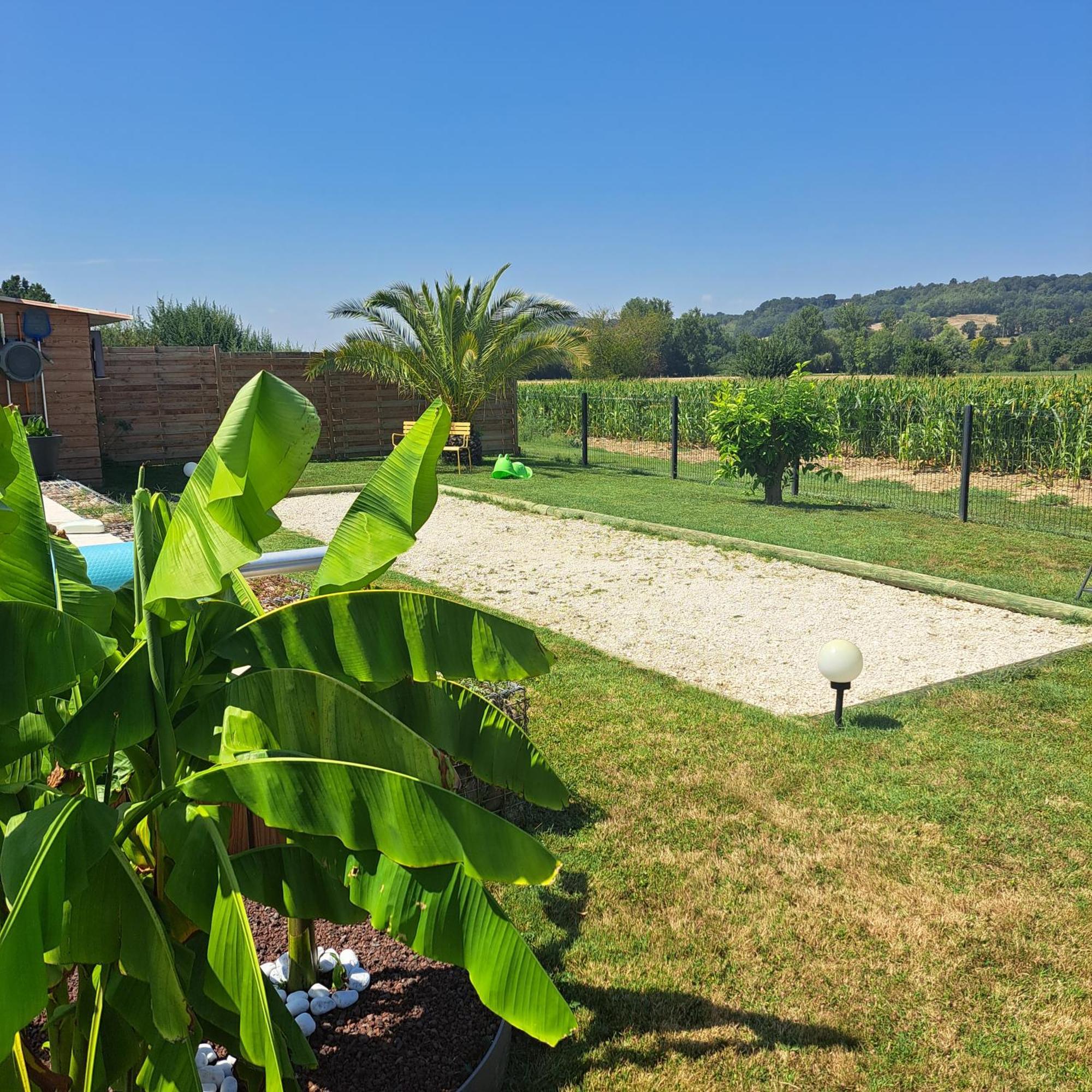 Le Domaine Vesque Villa Saint-Pierre-de-Clairac Exteriör bild