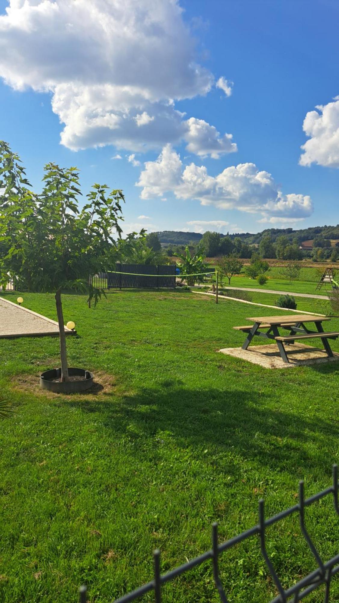 Le Domaine Vesque Villa Saint-Pierre-de-Clairac Exteriör bild