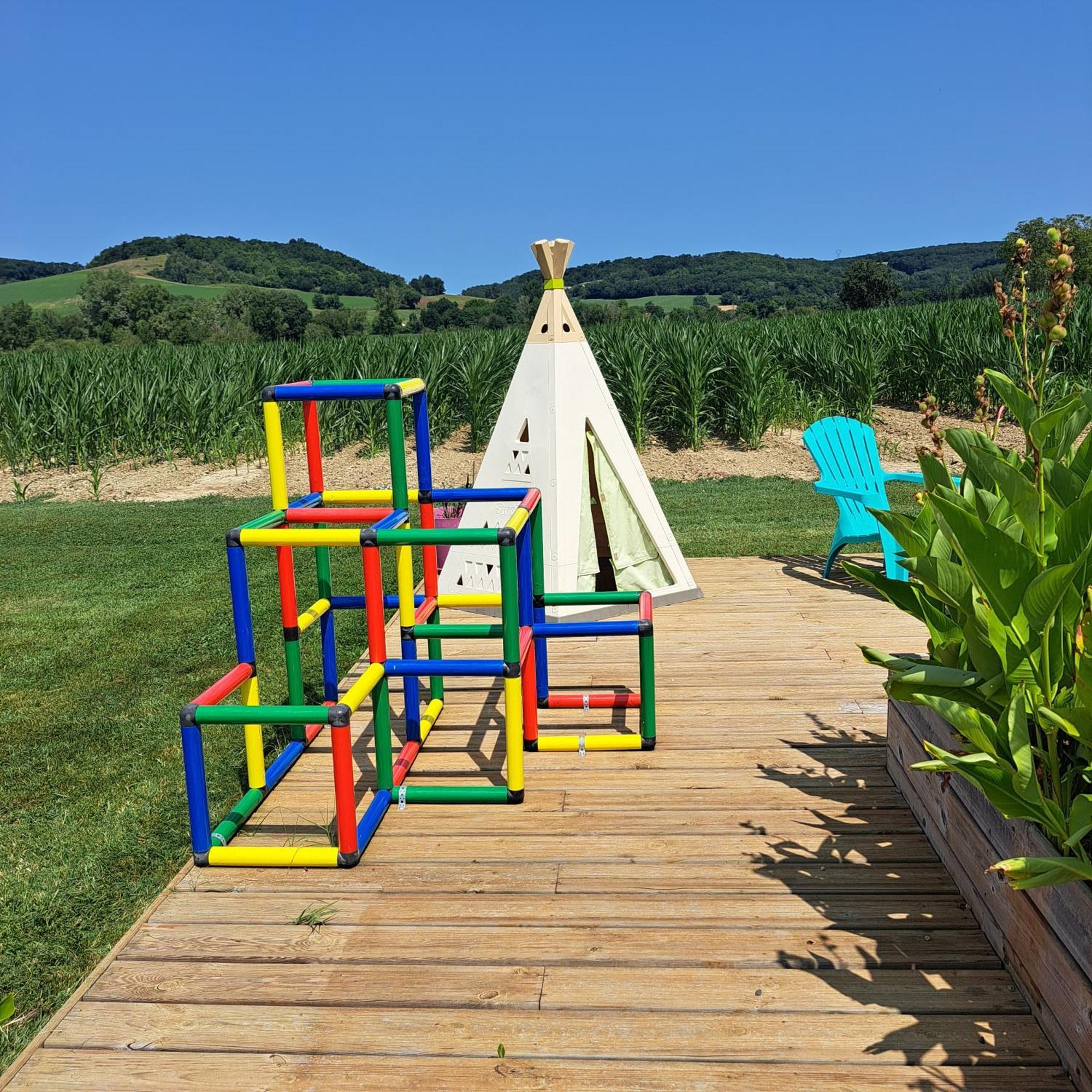 Le Domaine Vesque Villa Saint-Pierre-de-Clairac Exteriör bild
